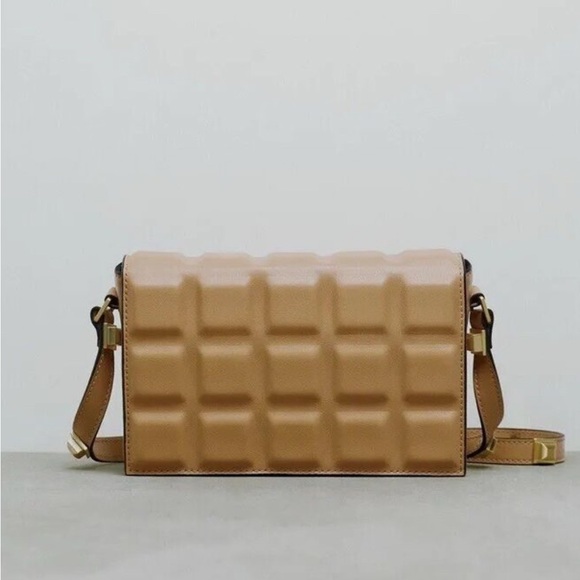 NWT RARE LUXURY MINIMALIST PARTY Zara leather chocolate bar flap bag